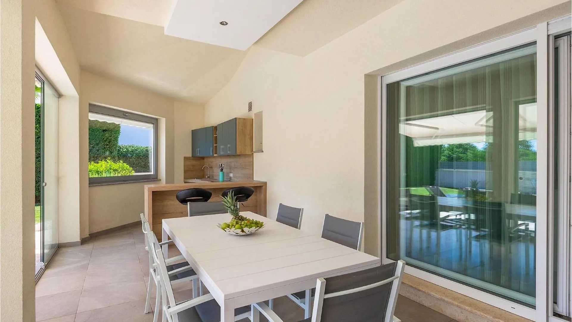 פורץ Villa Alex Exclusive 0*,