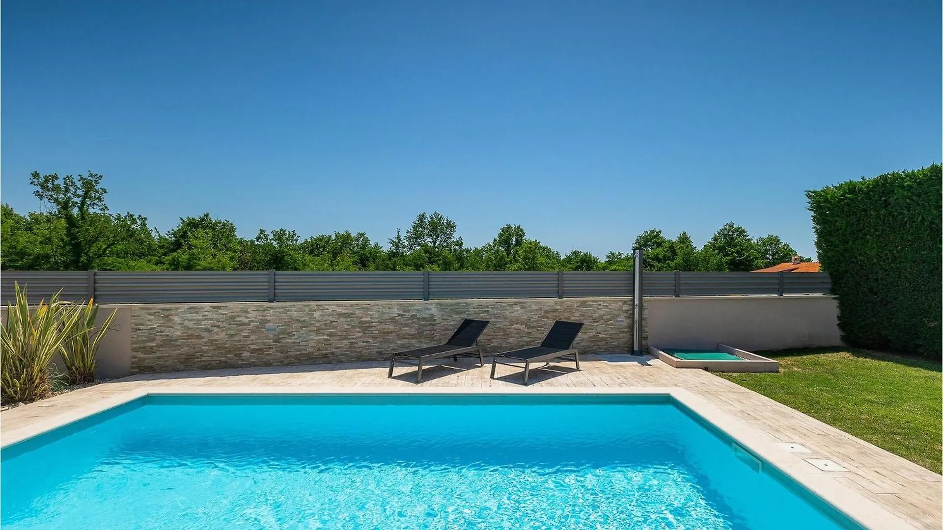 בית נופש פורץ Villa Alex Exclusive